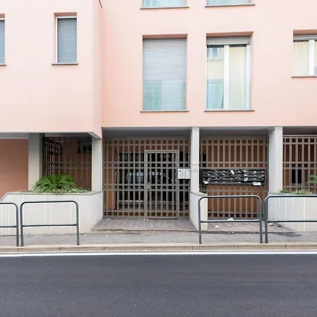 Apartment Charming Loft In Porta Romana Florence